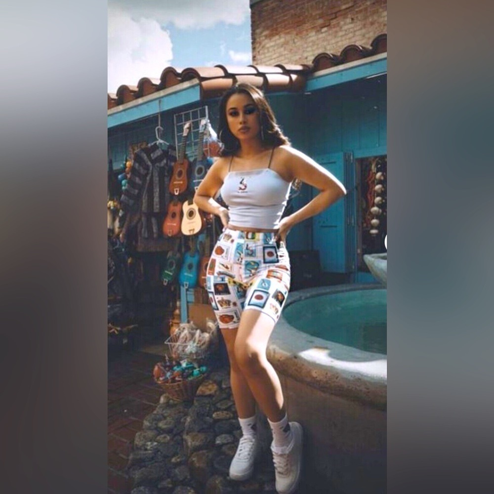 Forever 21 White Crop Top & Multicolor Printed Bike Shorts Set